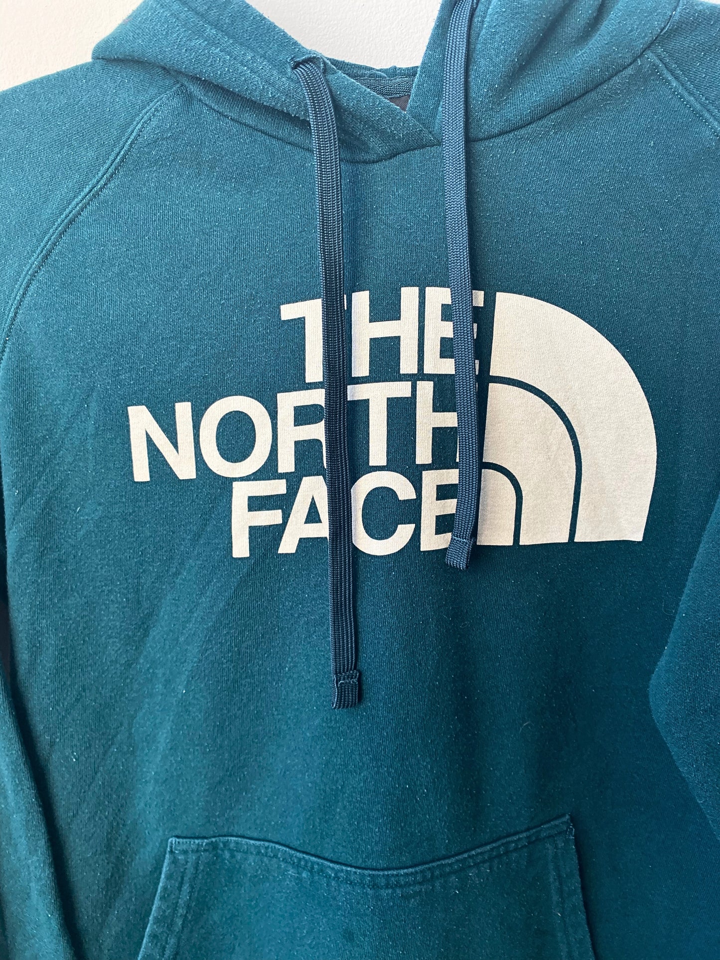 סווטצרט THE NORTH FACE בצבע טורקיז מידה- L