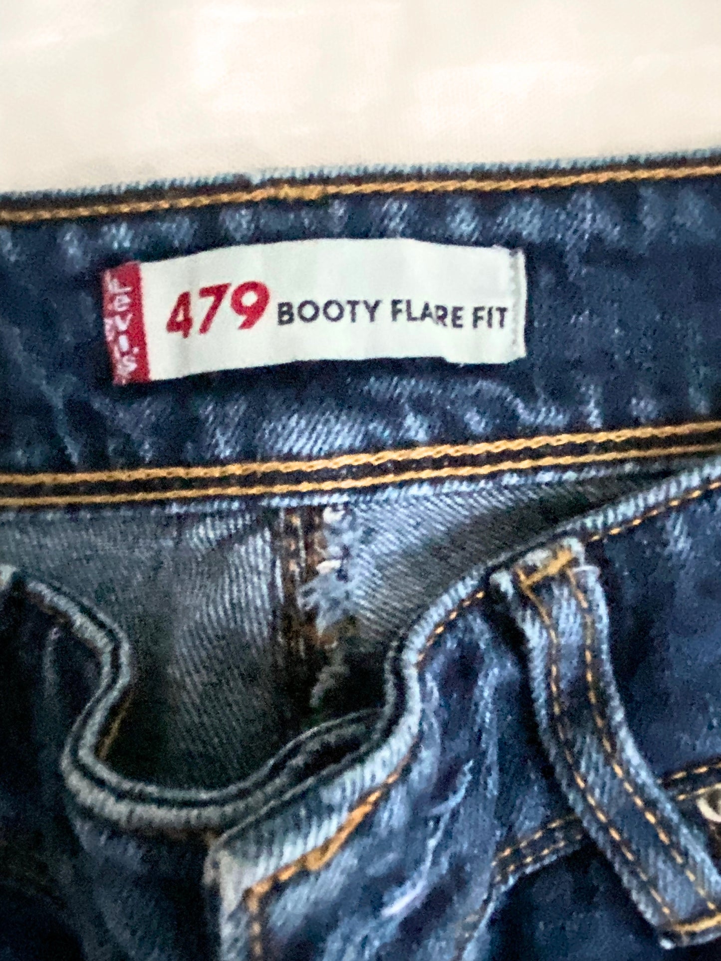 ג'ינס Levi's 479 Booty Flare Fit מידה- 28* 34