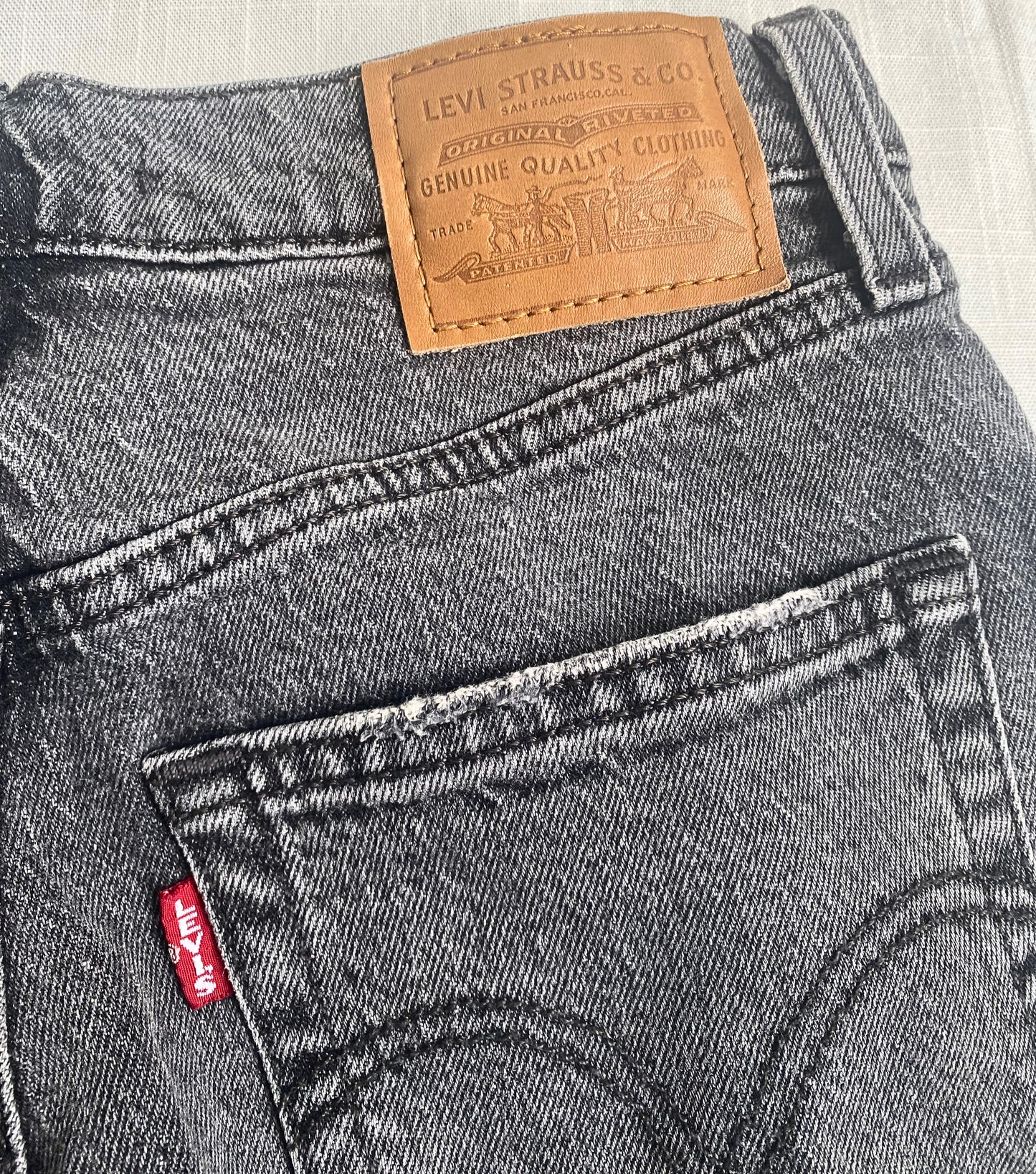 ג'ינס Levi’s Ribcage Straight Ankle מידה- 26