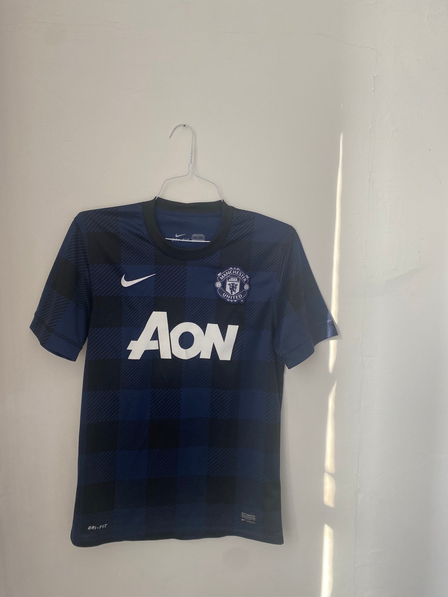 MANCHESTER UNITED 2013/2014 AWAY FOOTBALL SHIRT JERSEY NIKE SIZE S