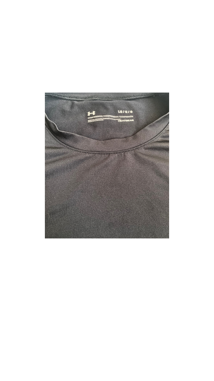 חולצה קצרה של Under Armour מידה- L