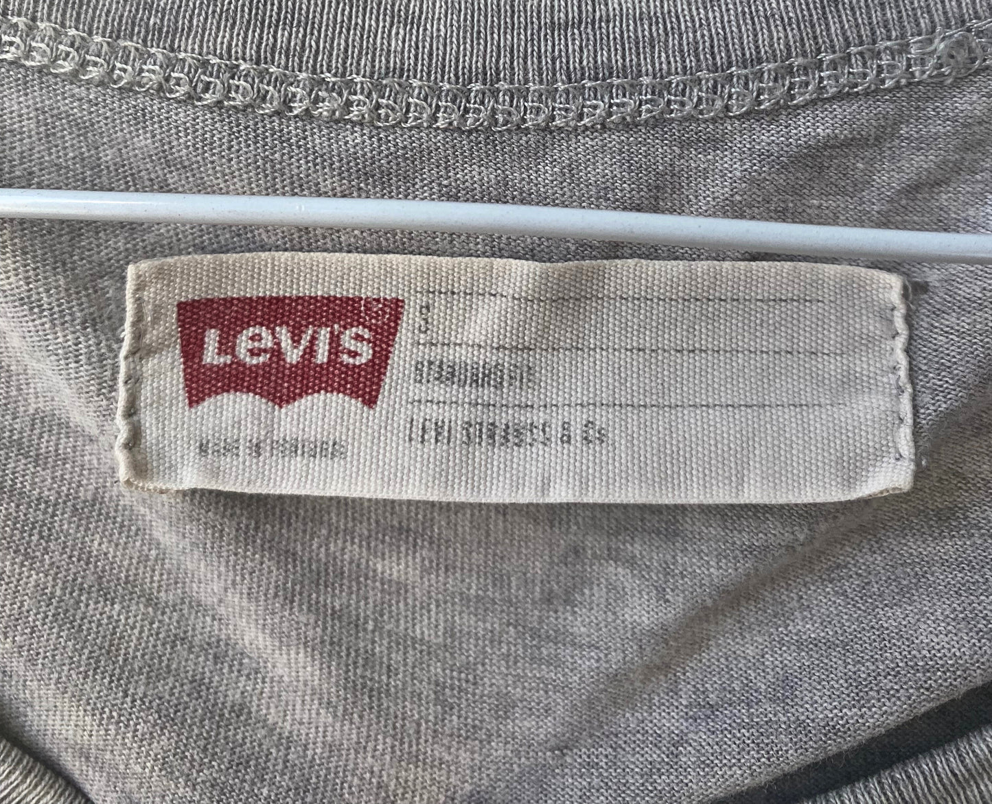 חולצה קצרה LEVI'S אפורה מידה- S