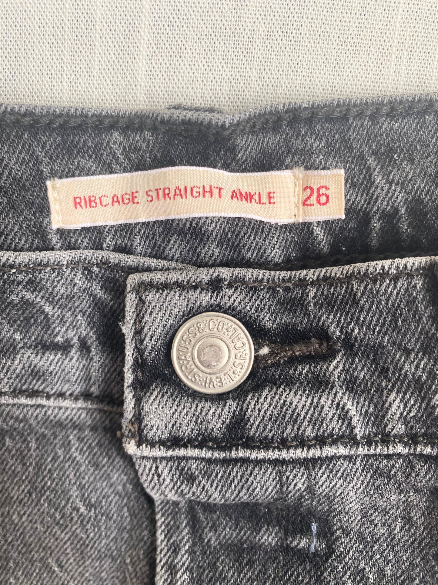 ג'ינס Levi’s Ribcage Straight Ankle מידה- 26