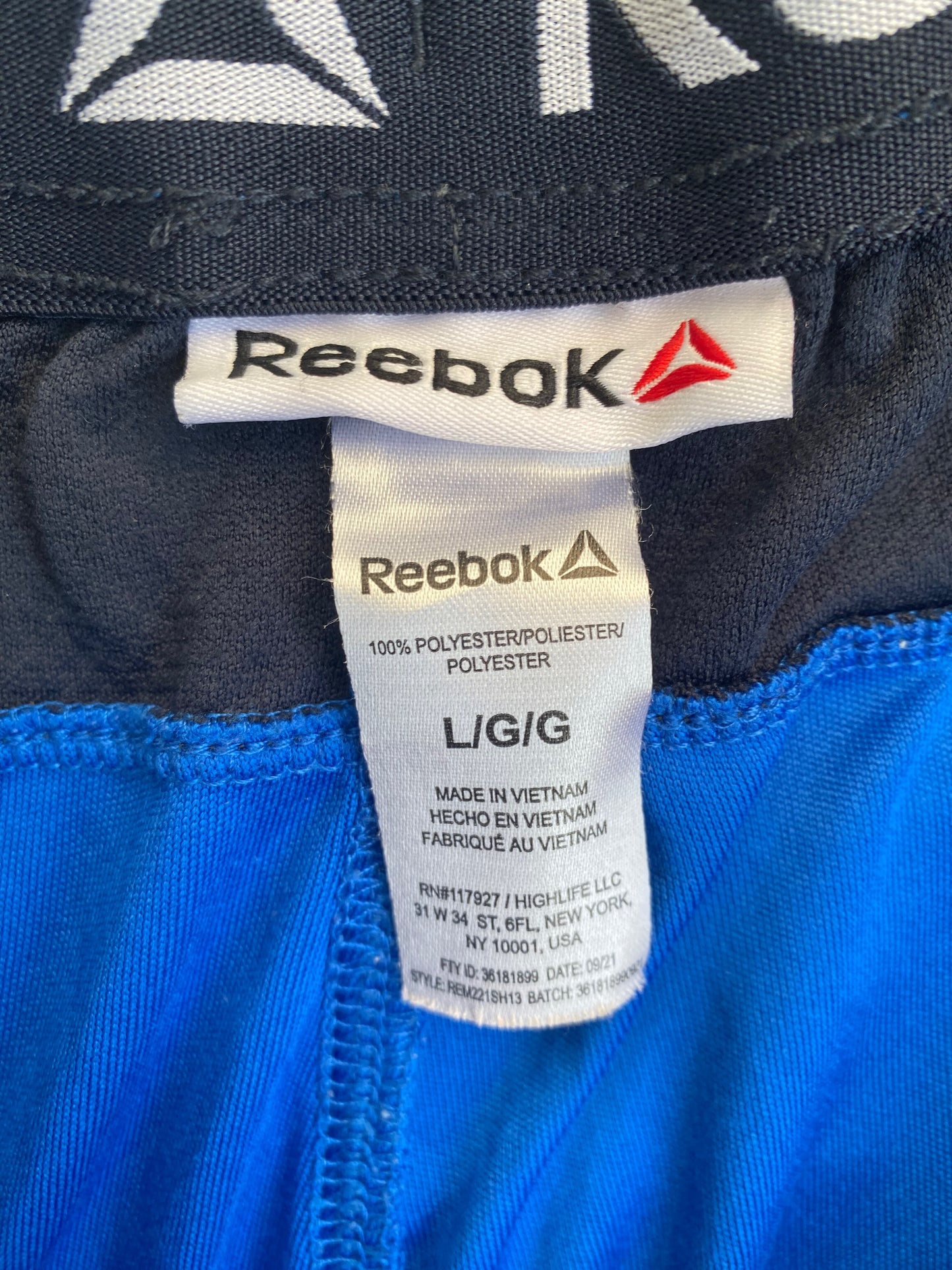 מכנס קצר REEBOK כחול ושחור מידה- L